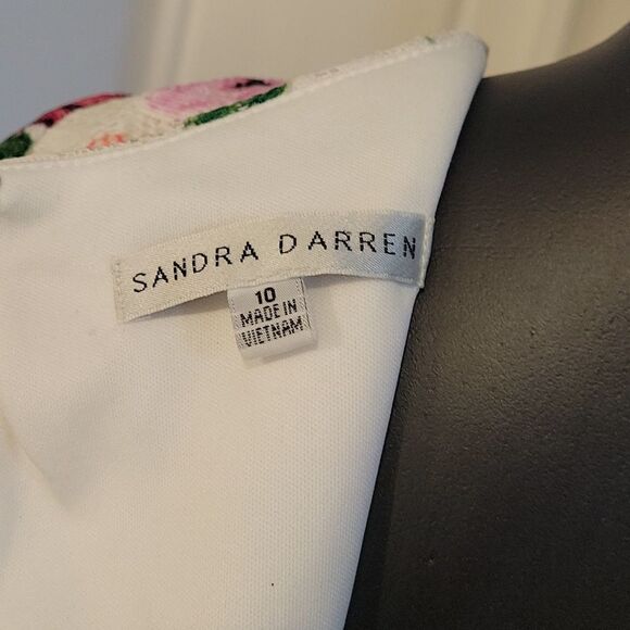 BRAND NEW SANDRA DARREN CAP SLEEVE MULTI-COLOR LACE FLORAL DESIGN PRINT DRESS - Picture 9 of 15